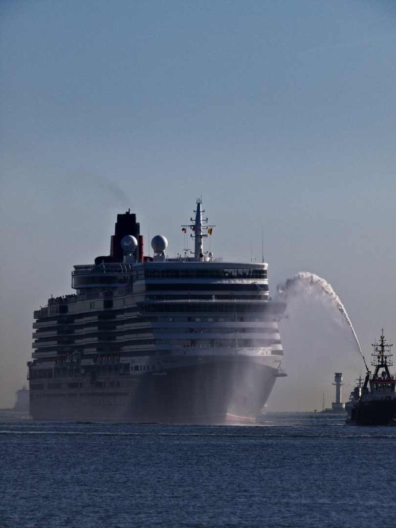 Begrüßung der Queen in Kiel