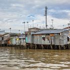 Behausungen  im/ am Mekong