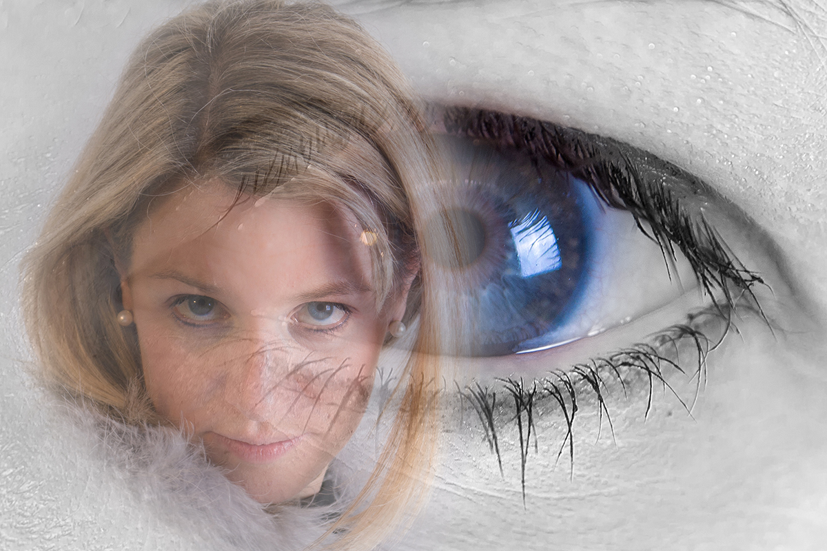 Behind blue eyes Foto & Bild portrait, portrait frauen, studio Bilder auf