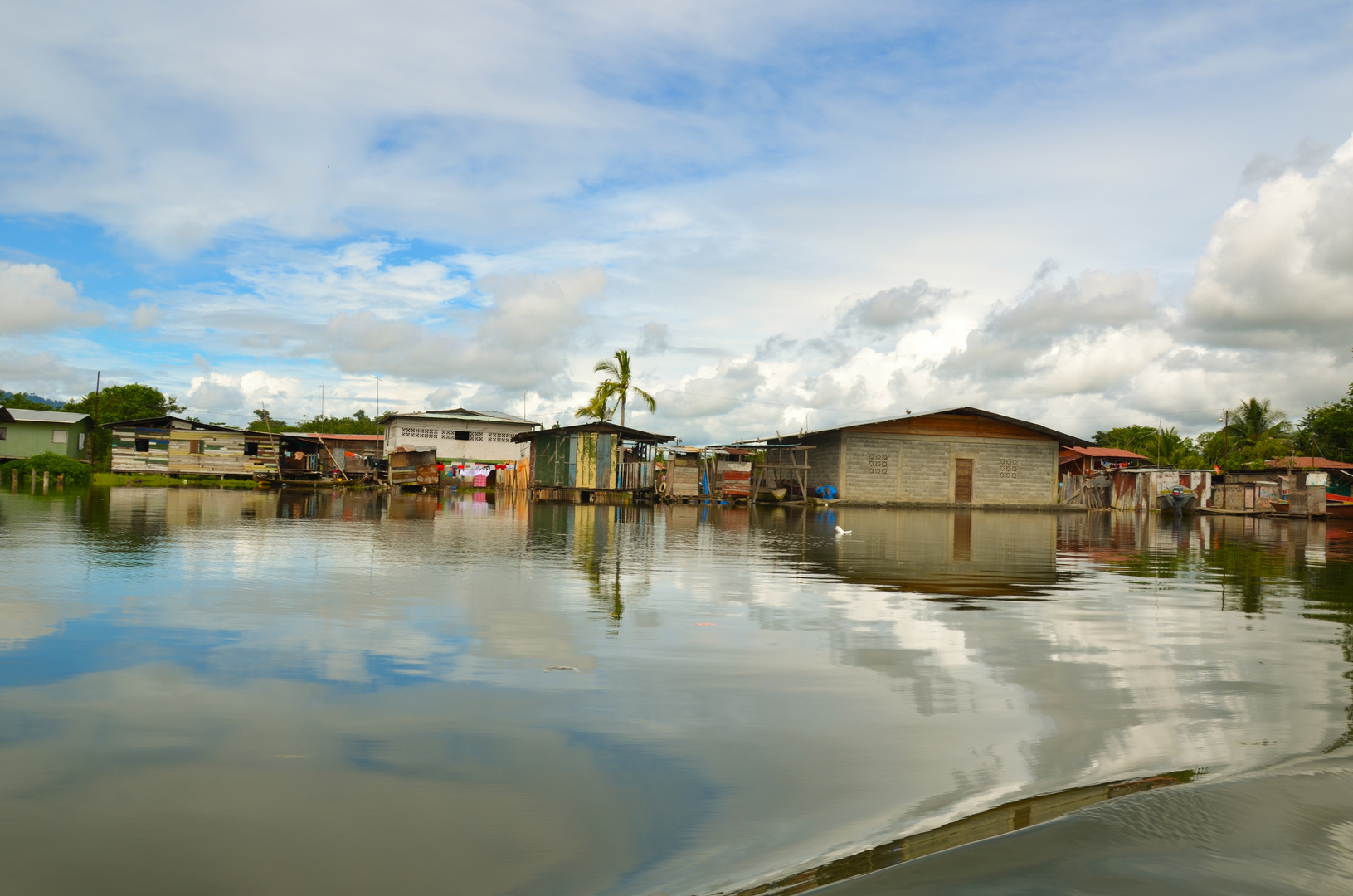 Behind the border - Panama