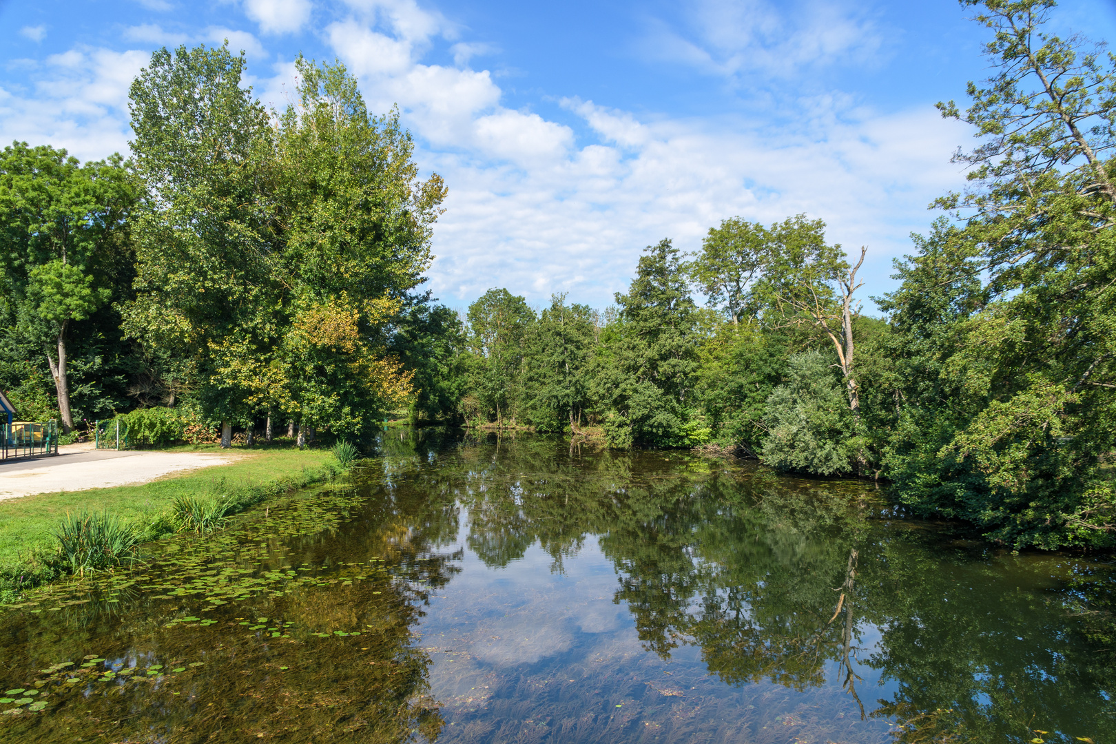 Bei Chichée im Burgund