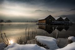 Bei den Bootshütten am Kochelsee...