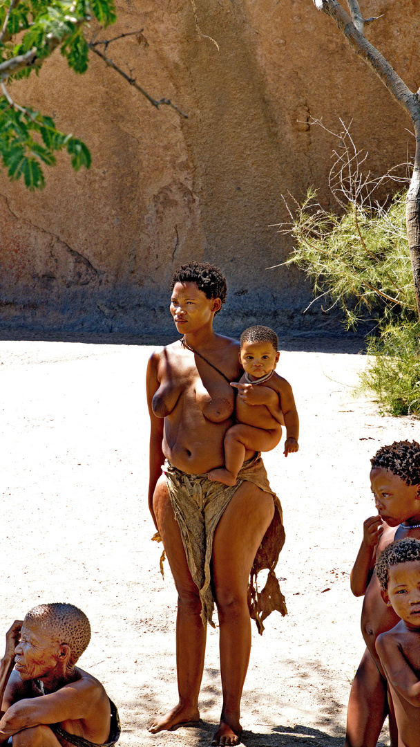 Bei den Buschmänner in Namibia ....