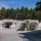 bei den grossen Sandhöhlen