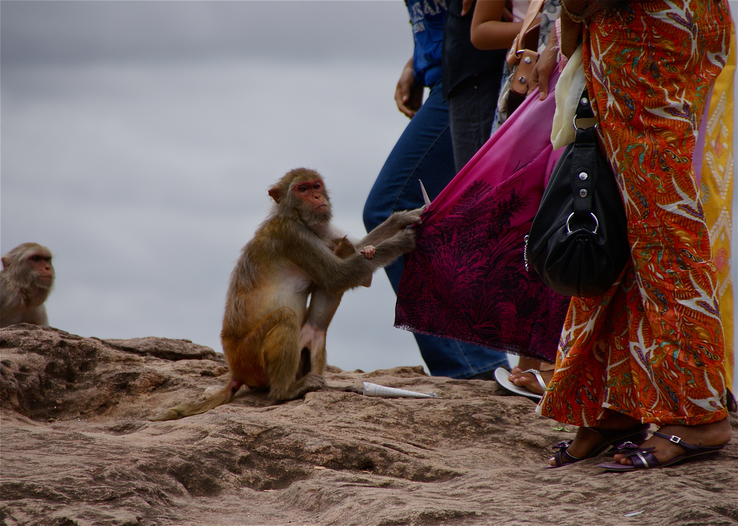 bei den Höhlen von Fa Win Taung, burma 2011