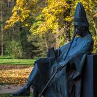 bei den schönen Wetter erstmal ein Buch im Park lesen