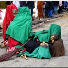 Bei der alemannischen Fasnet geht’s ganz schön heiß her. Umzug in Friedenweiler