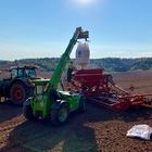 Bei der Arbeit - abwechslungsreich, bei Wind und Wetter und immer am Ball