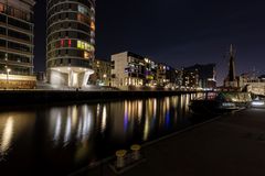 Bei der Elbphilharmonie