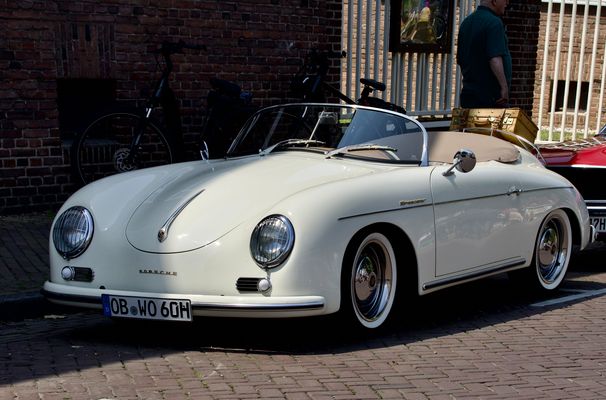 Bei der Formensprache ist man schon mal sprachlos......(bitte full screen)