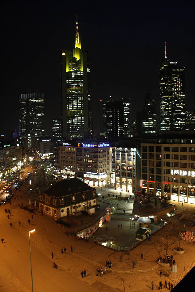 Bei der Hauptwache nachts