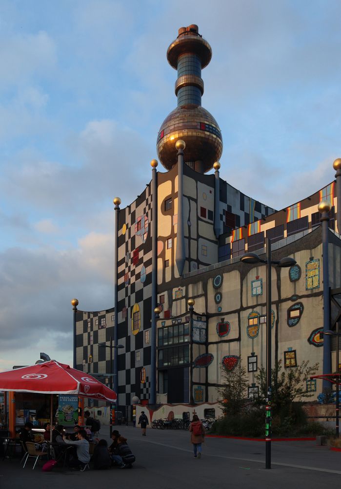 Bei der Müllverbrennungsanlage Spittelau