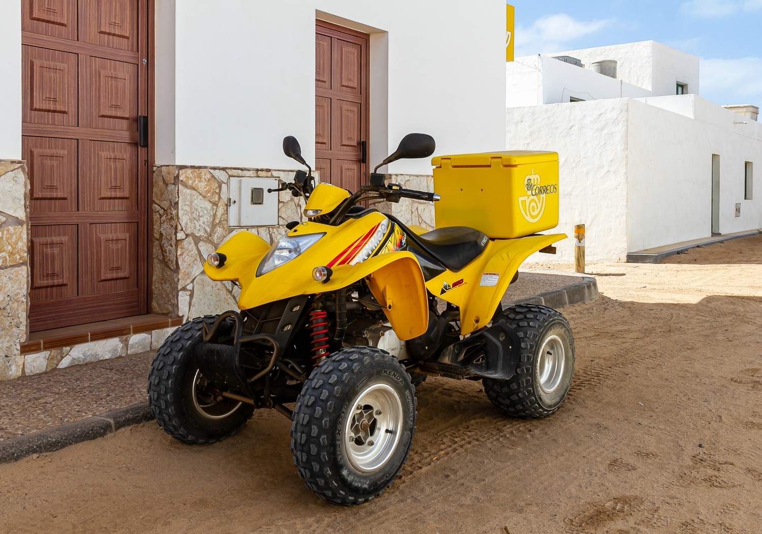 Bei der Post in Caleta del Sebo