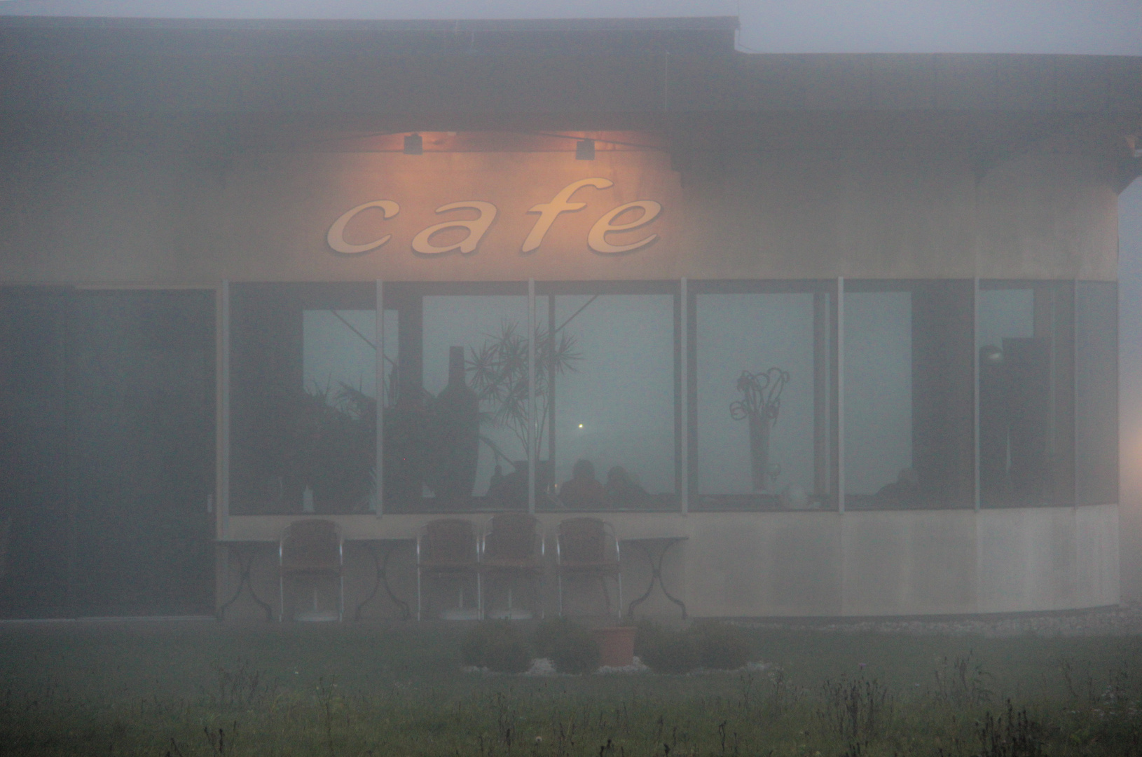 bei diesem Nebel - ab ins Cafe