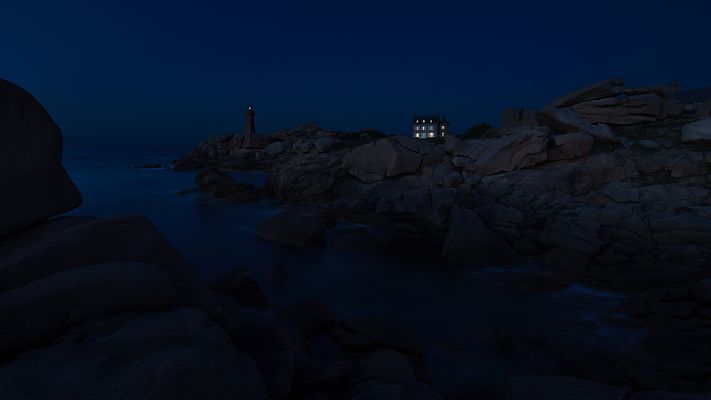 ~ Bei Monsieur Eiffel brennt noch Licht ~