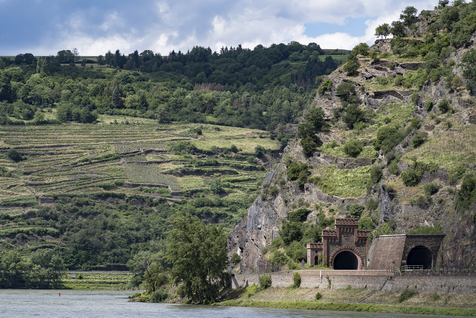 Bei Oberwesel - Unterwegs im Mittelrheintal