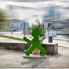 Bei Rot bleib ich stehn....bei Grün kann ich gehn..........oder Ampelmännchen goes Berlin