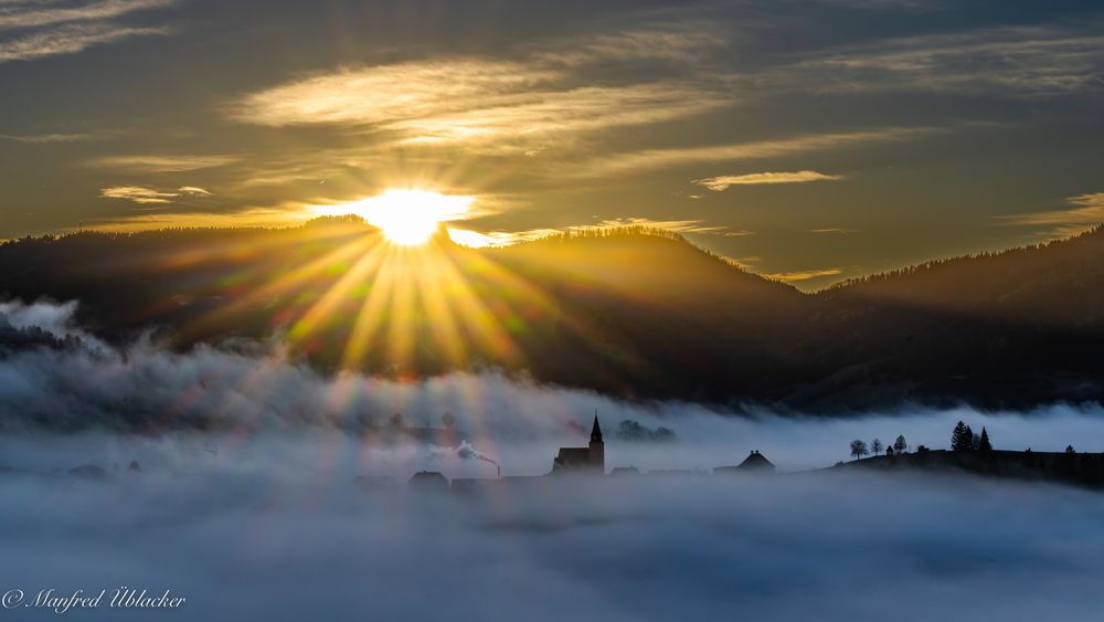 bei Sonnenaufgang ...