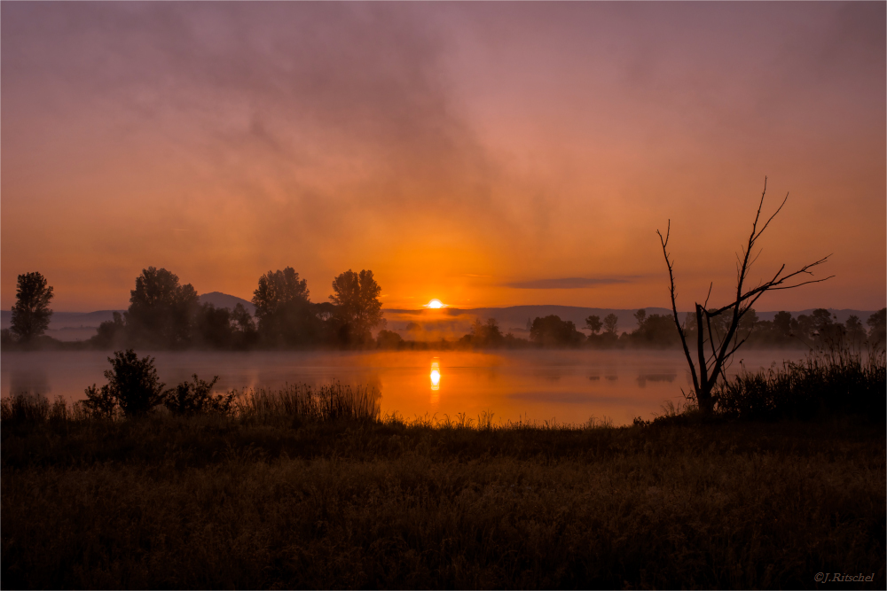 Bei Sonnenaufgang