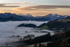 bei Sonnenaufgang ...