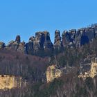 Bei strahlendem Himmel gestern an der Elbe nach Jahren die Schrammsteinkette aufnehmen können...