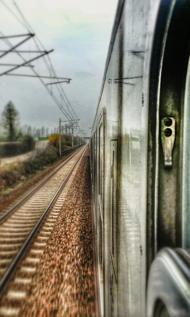 Bei über 100 km/h - unterwegs mit der Deutschen Bahn