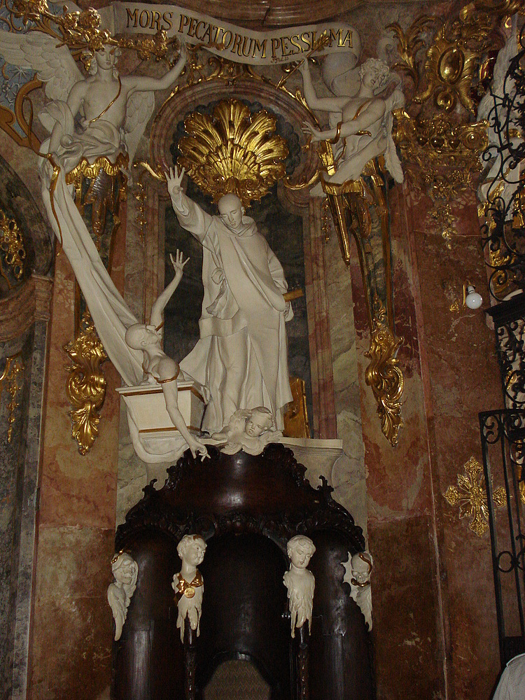 Beichtstuhl der Asamkirche in München