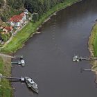 Beiderseits der Elbe am Fuße der Bastei in der Sächsischen Schweiz