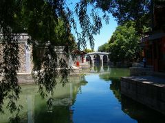 Beijing. Canal au palais d'été.