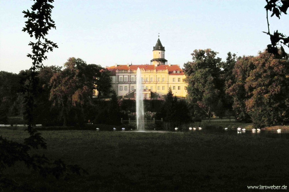 Beim Abendspaziergang im Schloßpark Wiesenburg.