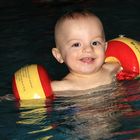 Beim Babyschwimmen