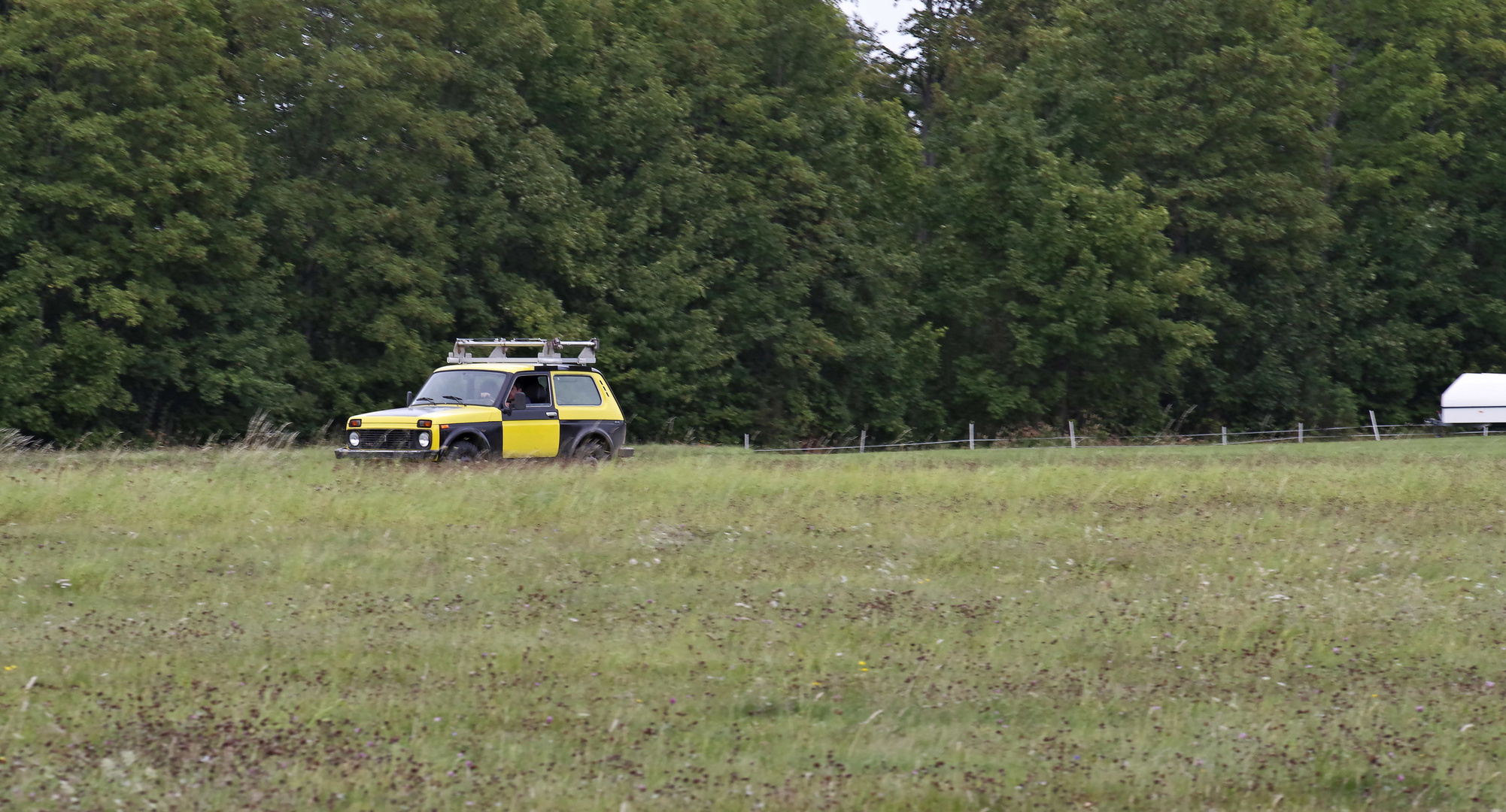 ..beim Flugplatz auf dem Jägerhaus