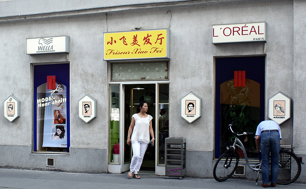 Beim Friseur Xiao Fei in der Kettenbrückengasse