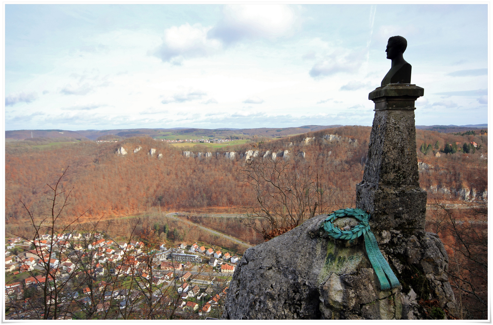 beim Hauff - Denkmal