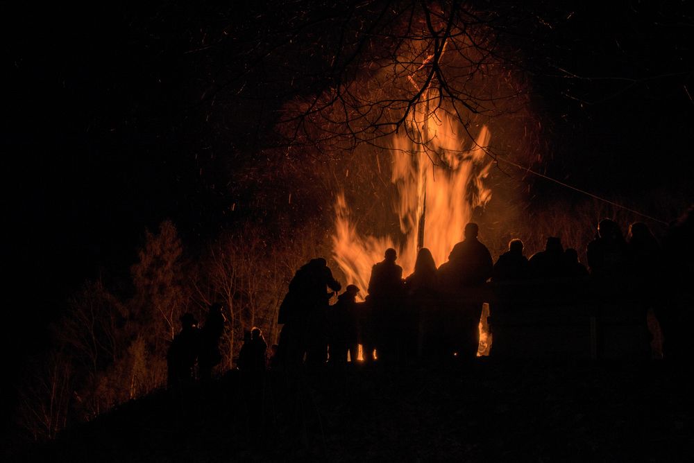 beim Osterfeuer in Attendorn