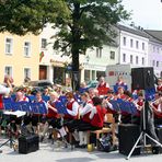 Beim Pfarrfrühschoppen in Litschau