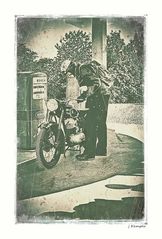 - beim Tanken zuschauen -