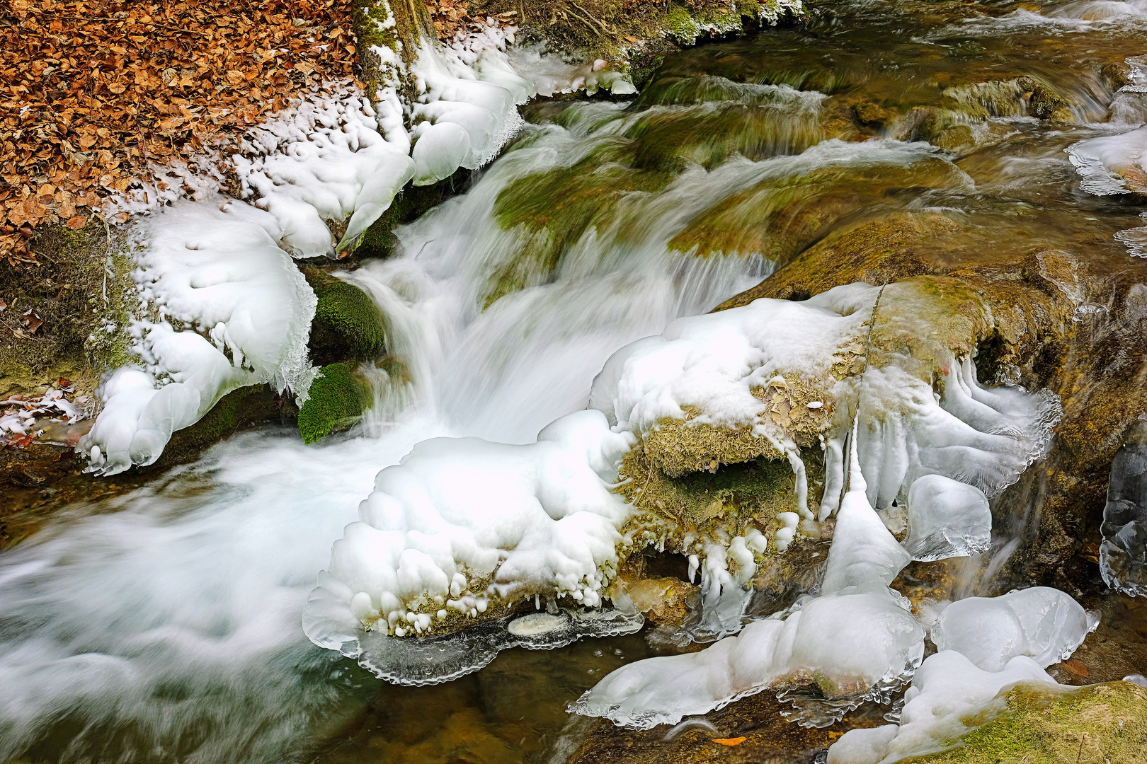 beim Uracher Wasserfall