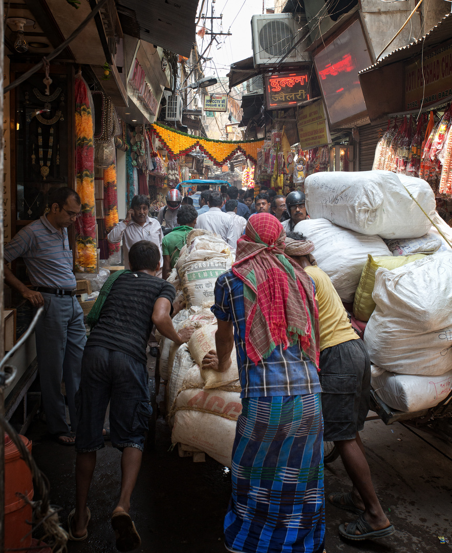 Being drawn into the streets of Delhi