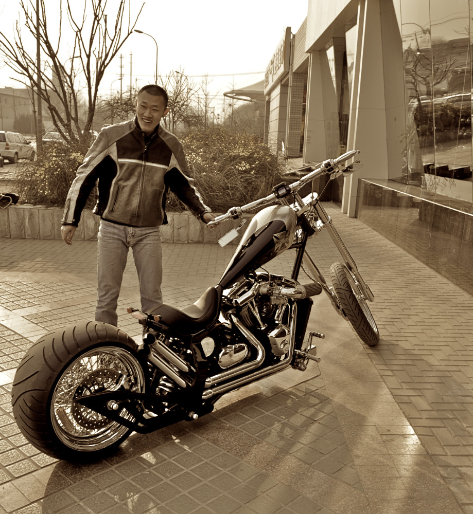 Bejing- Biker