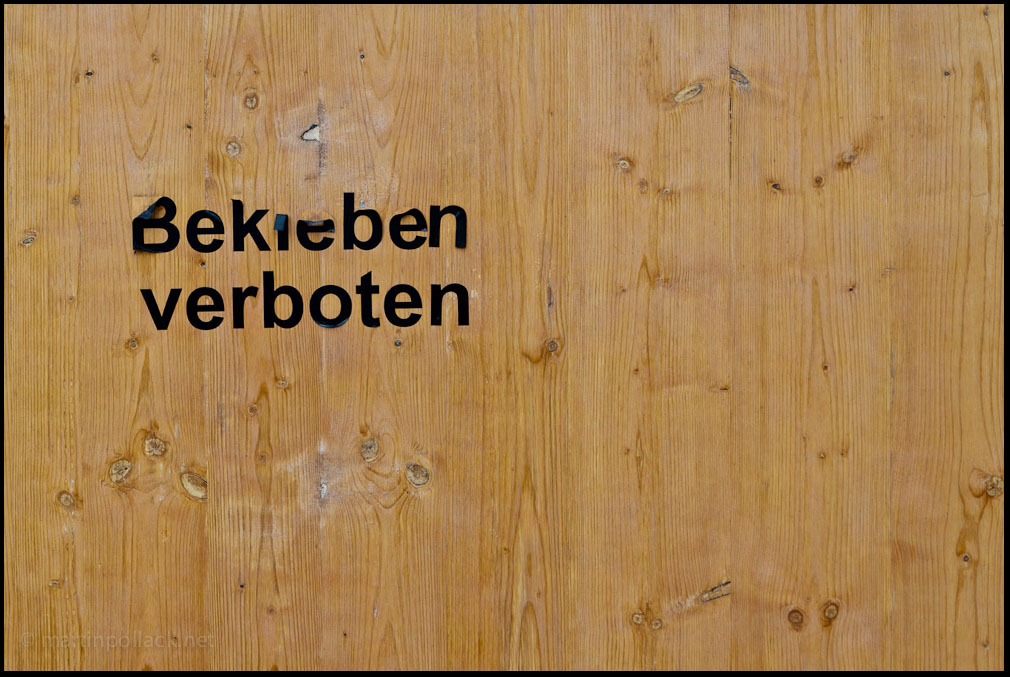 Bekleben verboten