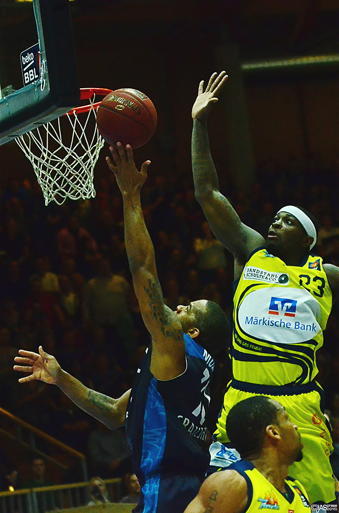 beko-bbl: crailsheim merlins vs phoenix hagen 02