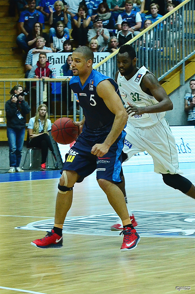 beko-bbl: crailsheim merlins vs tbb trier 04