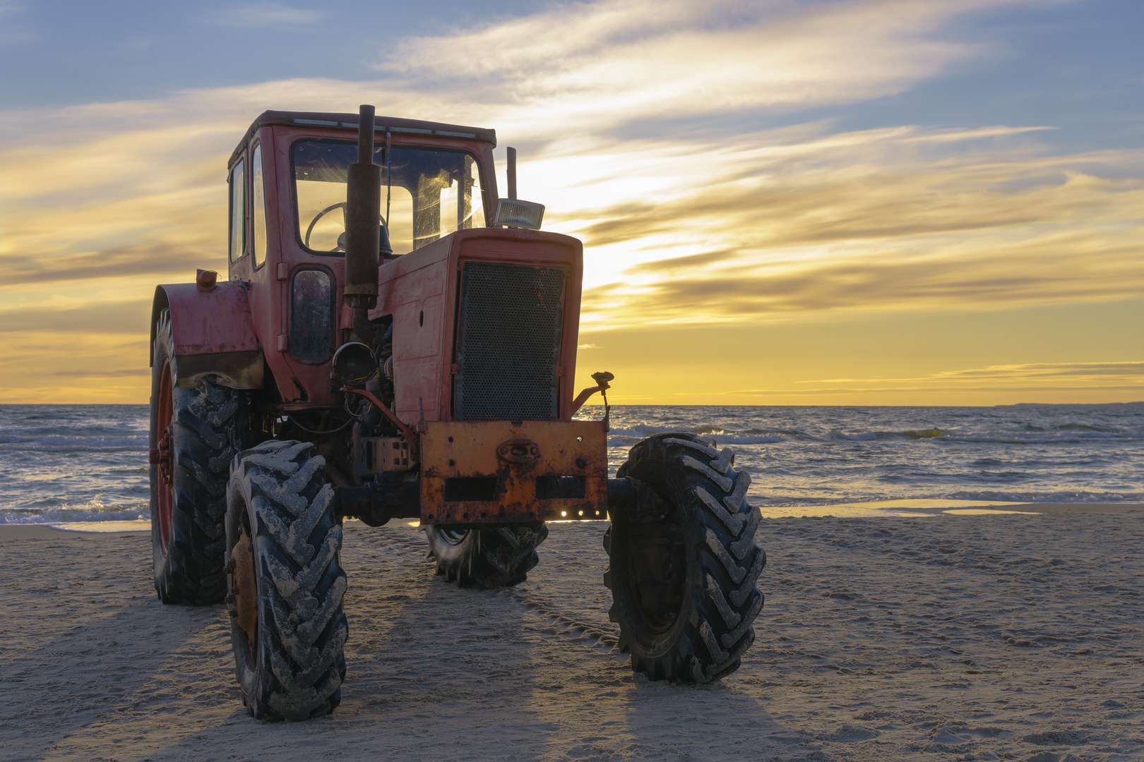 Belaruss MTZ-50 am Strand von Ahlbeck 