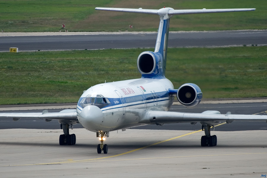 BELAVIA TU-154M