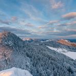 Belchenfluh im Morgenlicht