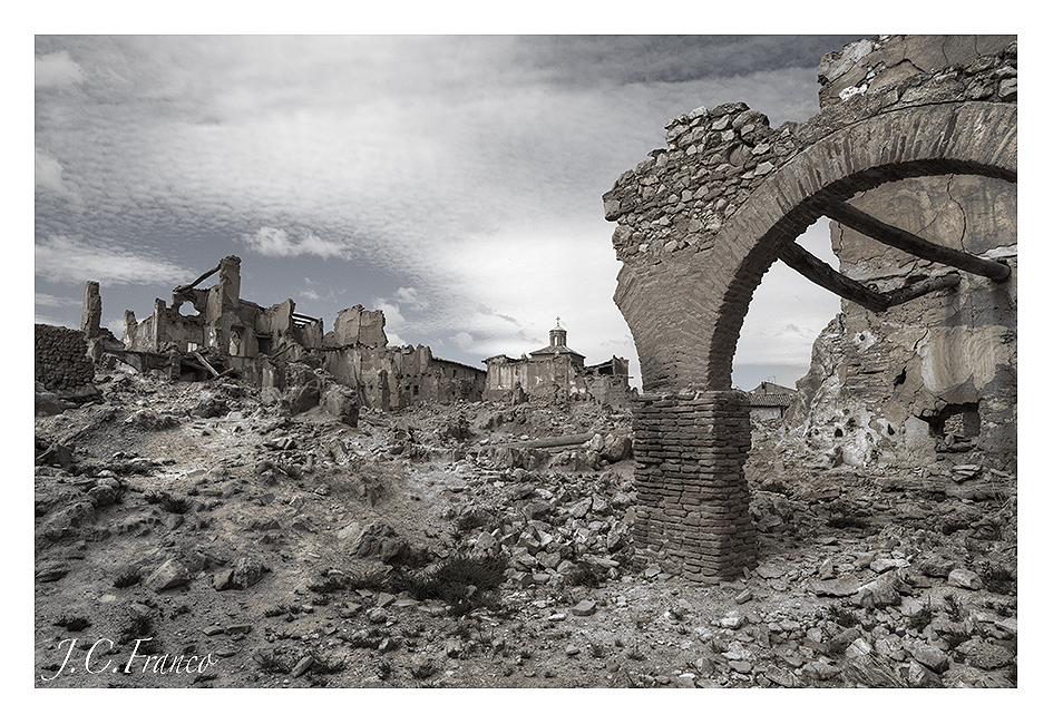 Belchite (heridas de guerra)