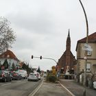 Belebte Kreuzung in Mingolsheim