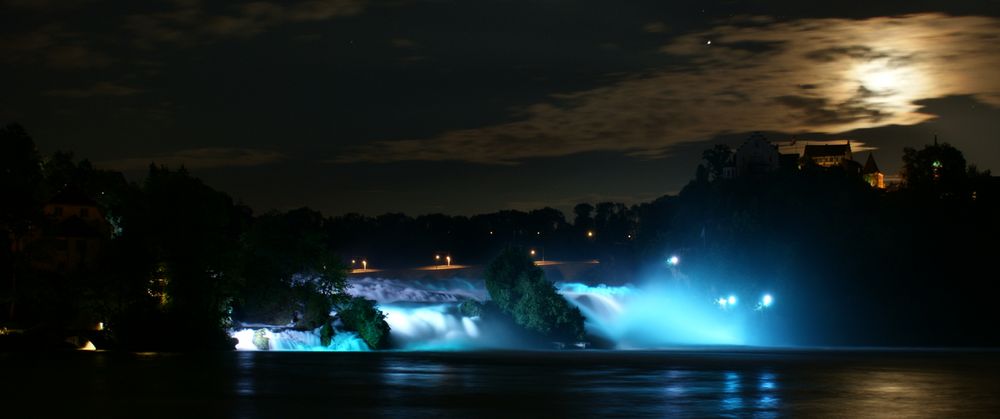 beleuchteter Rheinfall