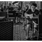 Belfort - Im Straßencafé